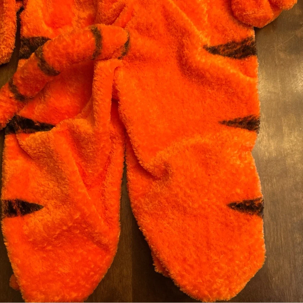 VTG Disney Store Tigger Winnie Pooh Kids Costume XXS Dress‎ Up Halloween - Picture 12 of 14